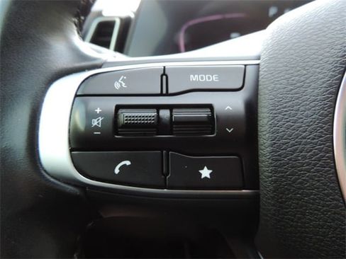 Used 2023 Kia Sportage EX image 26