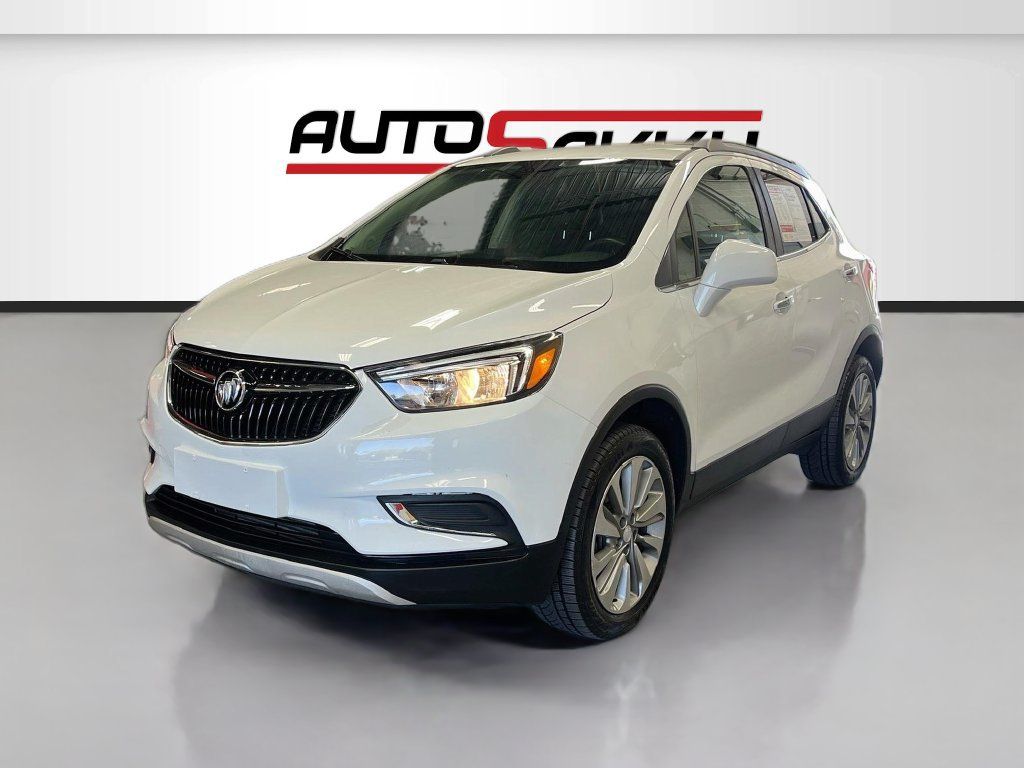 Used 2020 Buick Encore Preferred AWD/4WD image 3