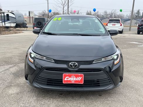 Used 2024 Toyota Corolla LE image 10
