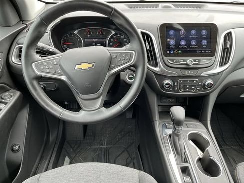 Used 2023 Chevrolet Equinox LT AWD/4WD image 13