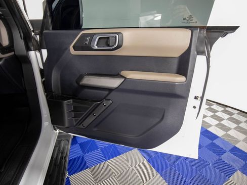 Used 2022 Ford Bronco Wildtrak AWD/4WD image 14