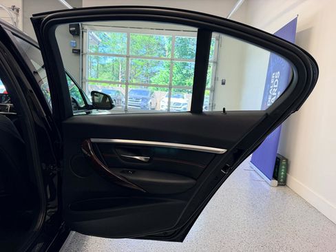 Used 2016 BMW 328i Sedan RWD image 27