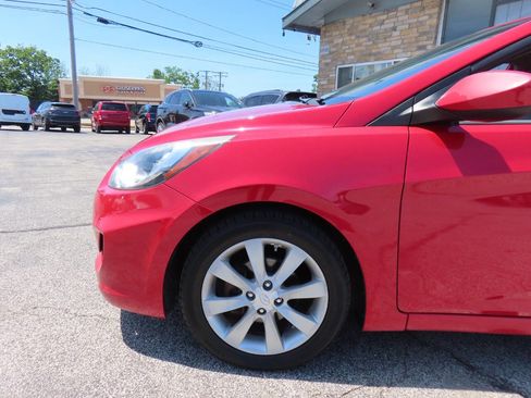 Used 2012 Hyundai Accent GLS w/ Premium Pkg 3 FWD image 37