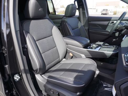 New 2026 Buick Enclave Sport Touring w/ Power Package image 13