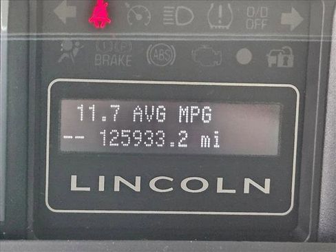 Used 2008 Lincoln Navigator 4WD image 12