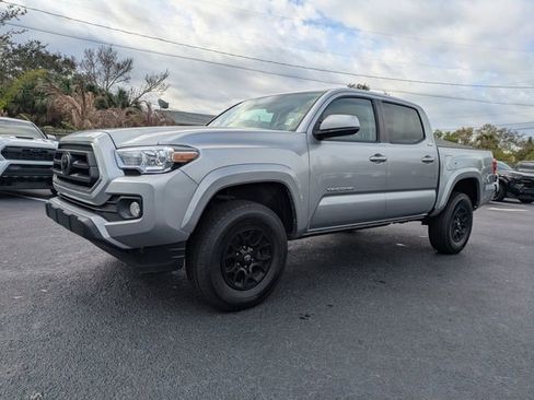 Used 2022 Toyota Tacoma SR5 image 8
