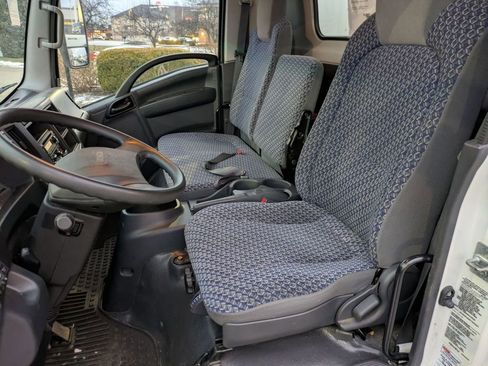 Used 2023 Chevrolet Low Cab Forward 5500XD image 16