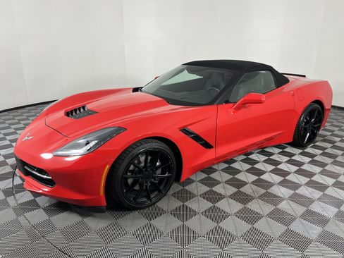 Used 2017 Chevrolet Corvette Stingray Convertible w/ 3LT Preferred Equipment Group RWD image 9