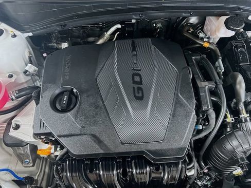 Certified 2025 Kia Sportage X-Pro Prestige AWD/4WD image 30