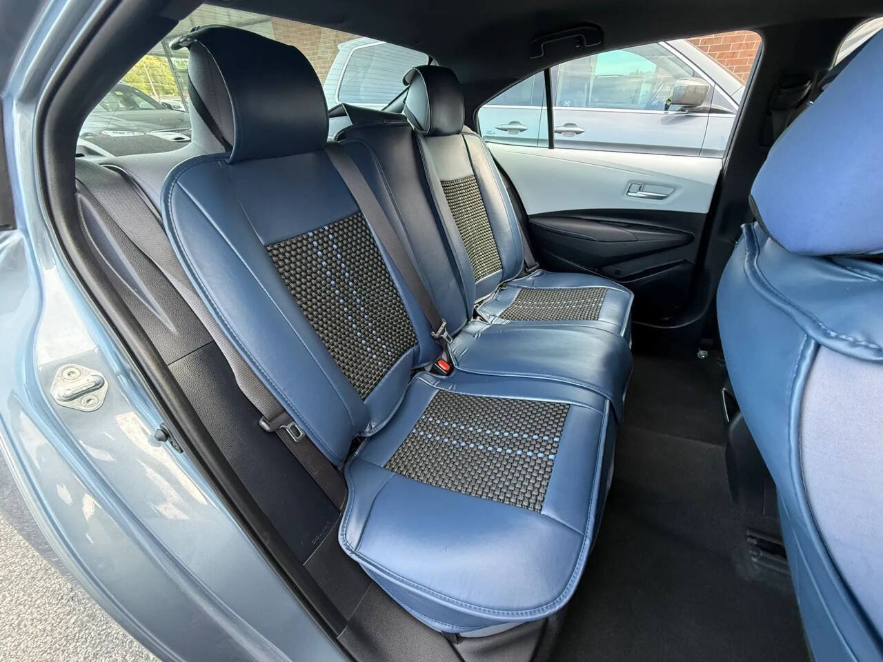 Used 2021 Toyota Corolla SE FWD image 23