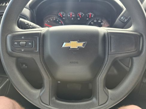 Used 2021 Chevrolet Silverado 1500 Custom image 12