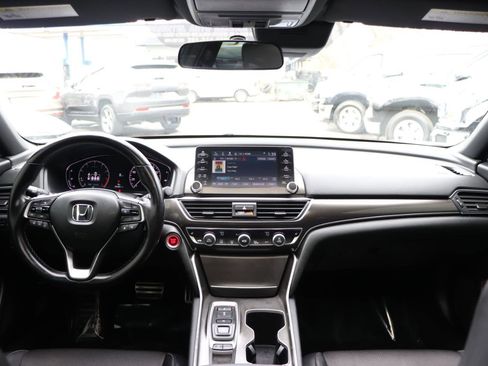 Used 2021 Honda Accord Sport image 16