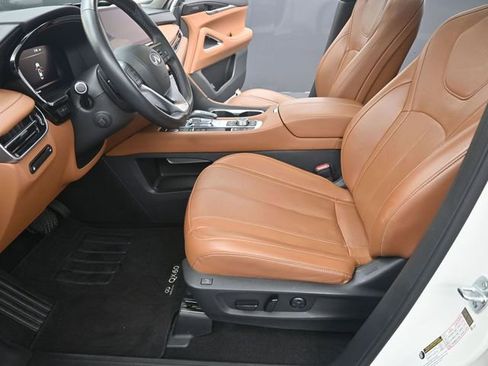 Used 2023 INFINITI QX60 Sensory AWD/4WD image 15