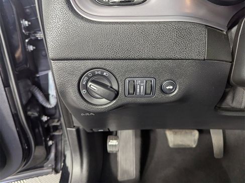 Used 2023 Dodge Charger R/T w/ Blacktop Package image 20