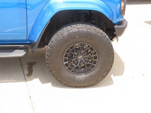 Used 2024 Ford Bronco Raptor AWD/4WD image 9