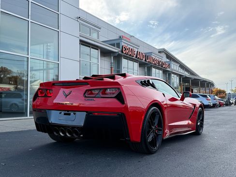 Used 2017 Chevrolet Corvette Stingray Coupe image 5