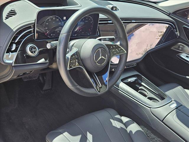 Used 2025 Mercedes-Benz E 350 Sedan image 9