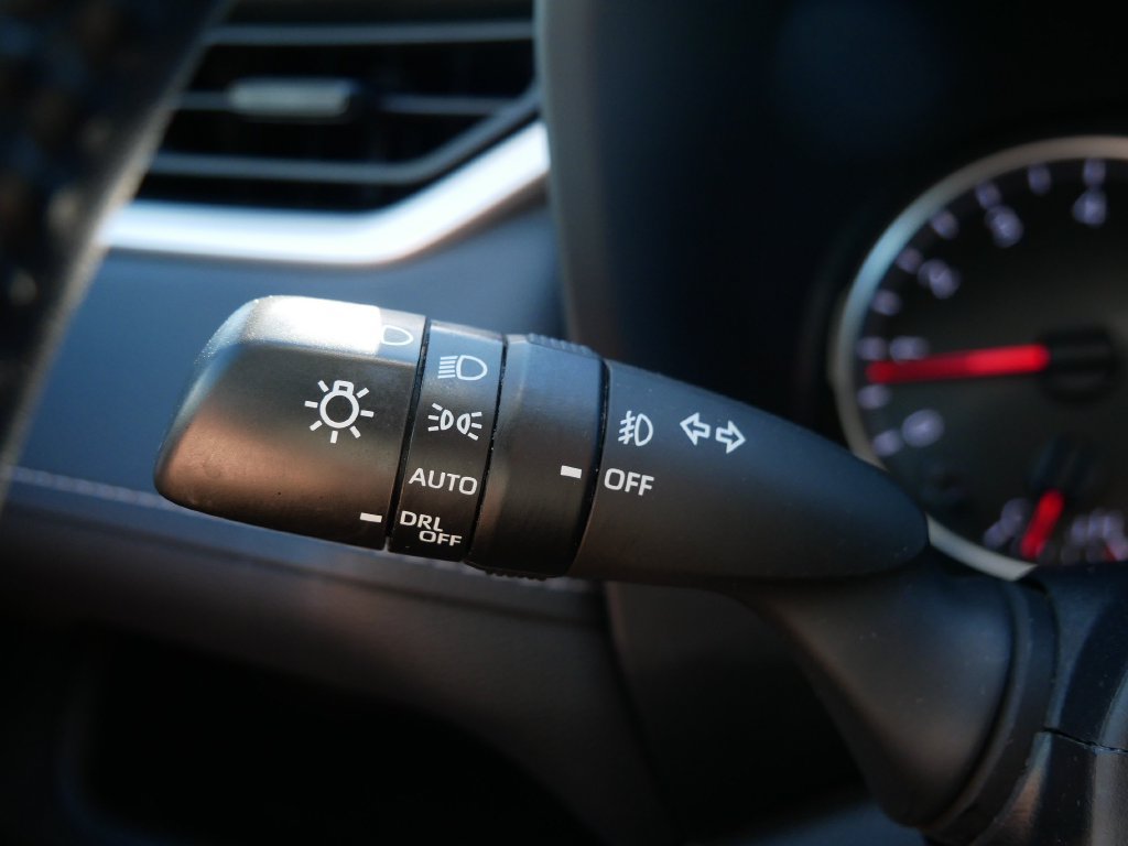 Used 2021 Toyota RAV4 XLE w/ Convenience Package AWD/4WD image 28