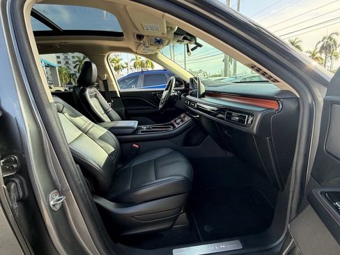 Used 2022 Lincoln Aviator Reserve RWD image 20