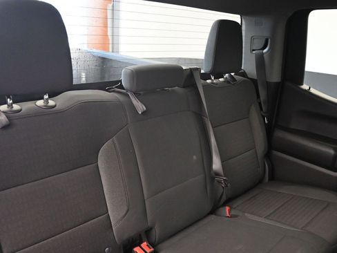 Used 2023 Chevrolet Silverado 1500 Custom image 14