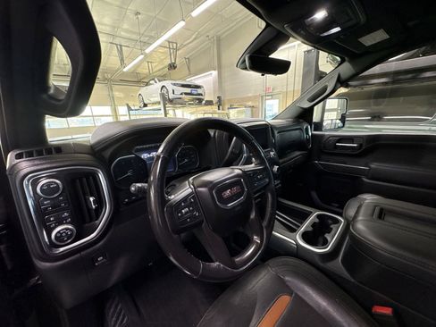 Used 2020 GMC Sierra 3500 AT4 w/ AT4 Premium Package image 10