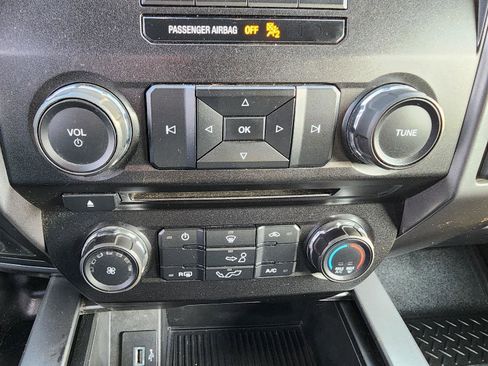 Used 2017 Ford F150 XLT w/ Equipment Group 301A Mid image 16