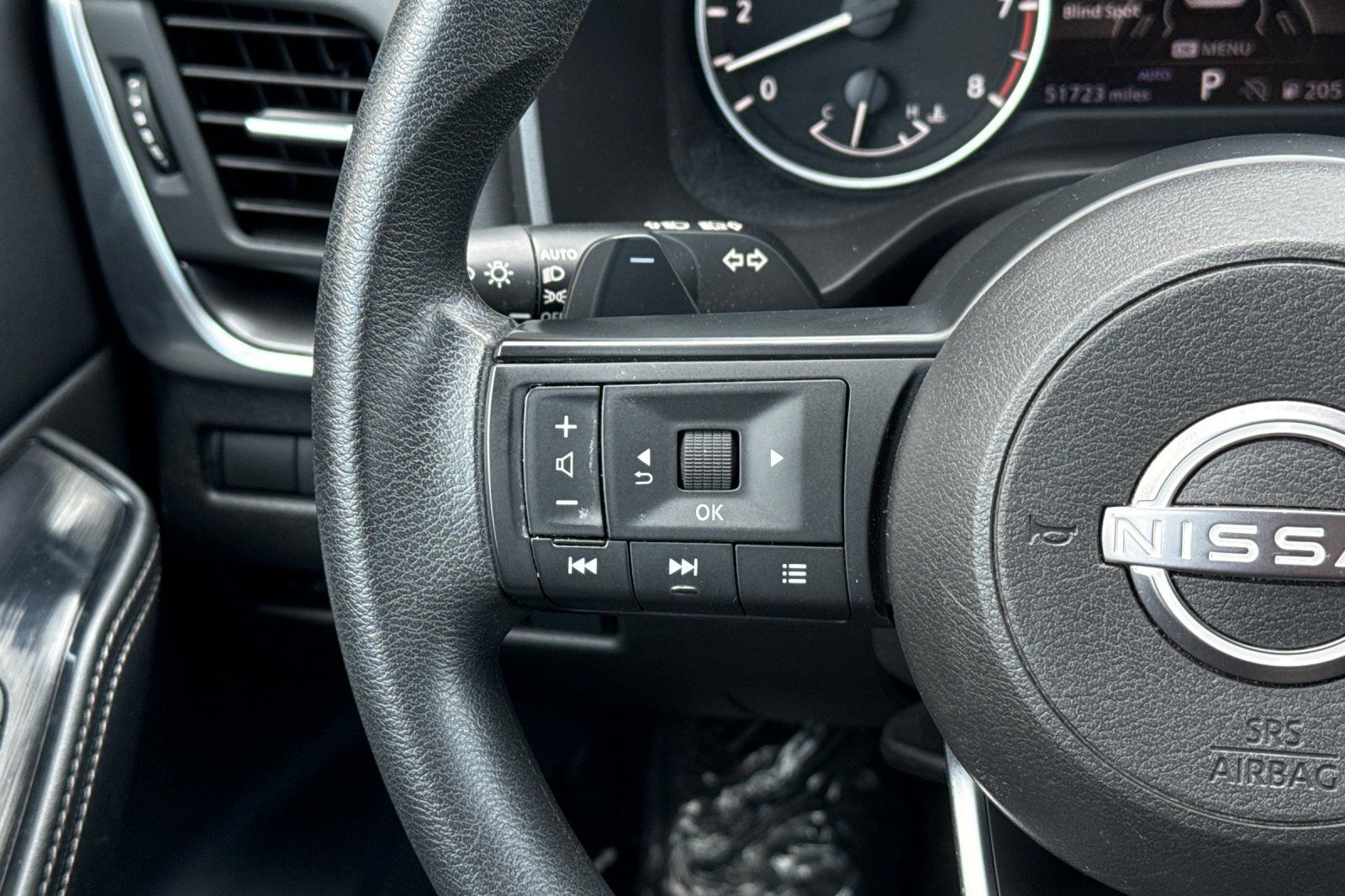 Certified 2024 Nissan Rogue SV AWD/4WD image 31