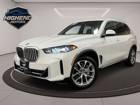 Used 2024 BMW X5 xDrive40i w/ Premium Package image 2