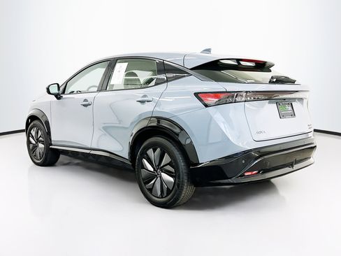 Used 2024 Nissan Ariya AWD image 5