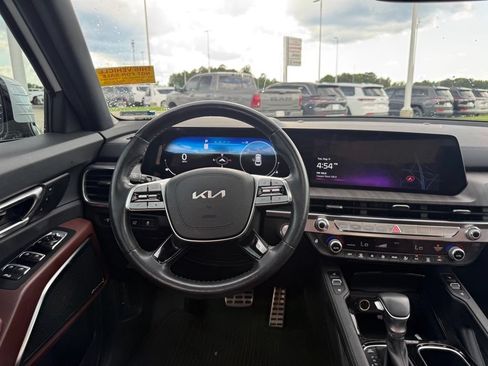 Used 2024 Kia Telluride SX AWD/4WD image 10