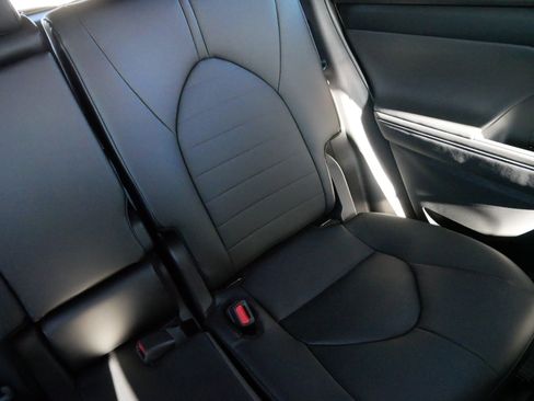 Certified 2026 Toyota Highlander XLE image 14