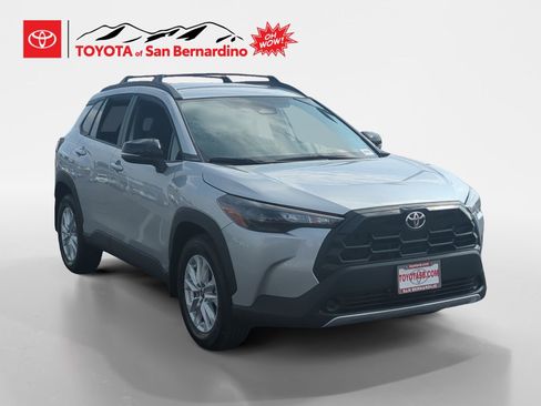 New 2026 Toyota Corolla Cross LE image 7