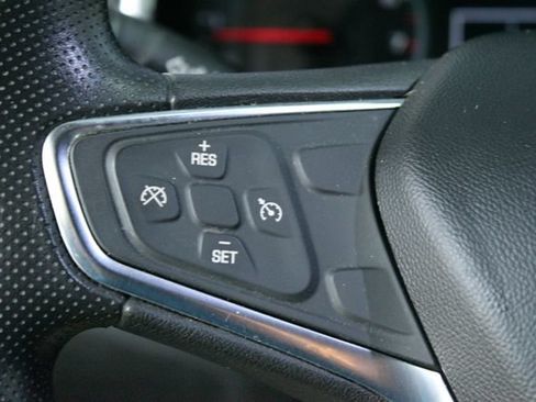 Used 2021 Chevrolet Malibu LT FWD image 14