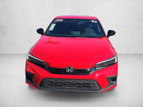 Used 2023 Honda Civic Sport image 2
