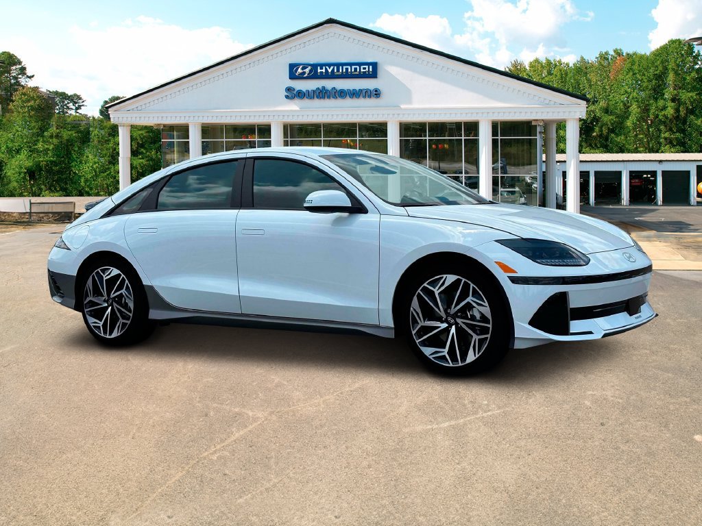 Used 2024 Hyundai Ioniq 6 SEL RWD image 10