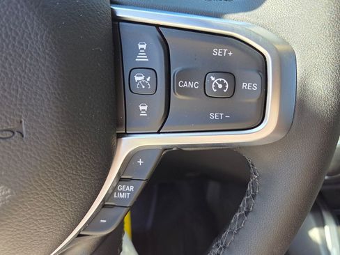 New 2026 RAM 1500 Big Horn AWD/4WD image 24
