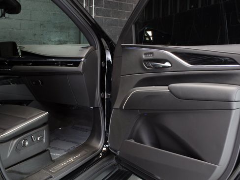 Used 2024 Cadillac Escalade Sport w/ LPO, ONYX Package AWD/4WD image 47