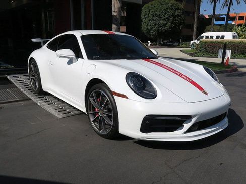 Used 2024 Porsche 911 Carrera S image 4