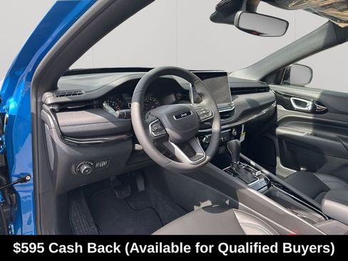 New 2026 Jeep Compass Latitude AWD/4WD image 28