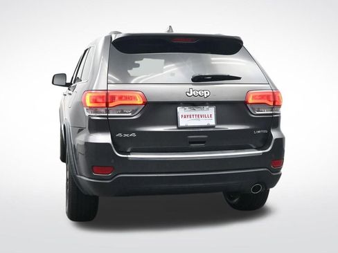 Used 2018 Jeep Grand Cherokee Limited AWD/4WD image 9