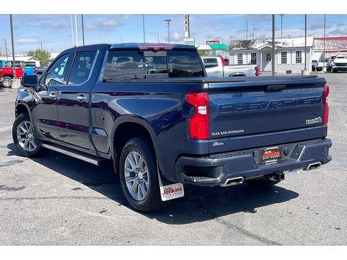 Used 2022 Chevrolet Silverado 1500 High Country w/ Technology Package image 13