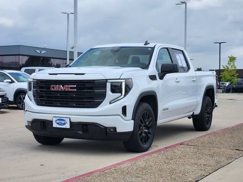 Used 2024 GMC Sierra 1500 Elevation AWD/4WD image 2