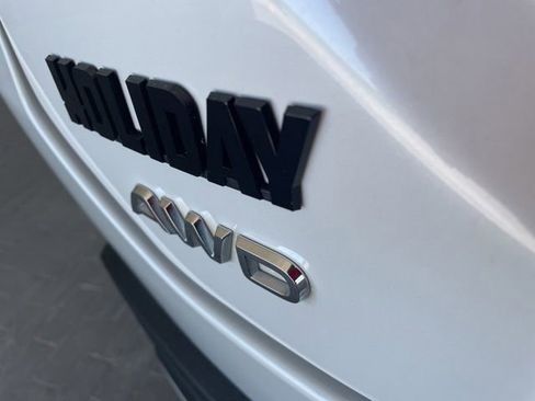 Used 2025 Honda Pilot Elite image 16