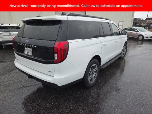 Used 2025 Ford Expedition Max Active RWD image 5