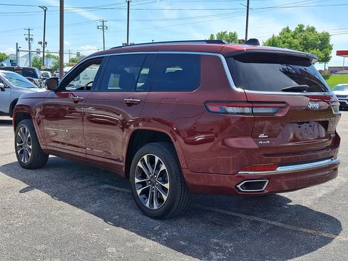 Used 2023 Jeep Grand Cherokee L Overland AWD/4WD image 5