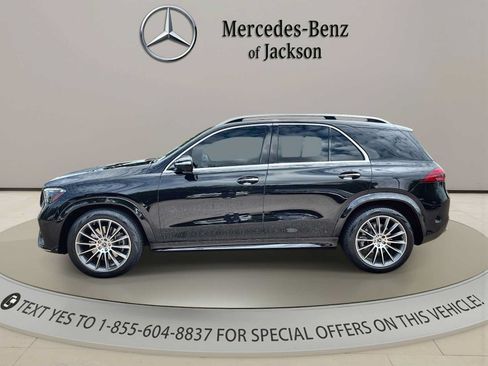 Used 2024 Mercedes-Benz GLE 450 4MATIC image 5