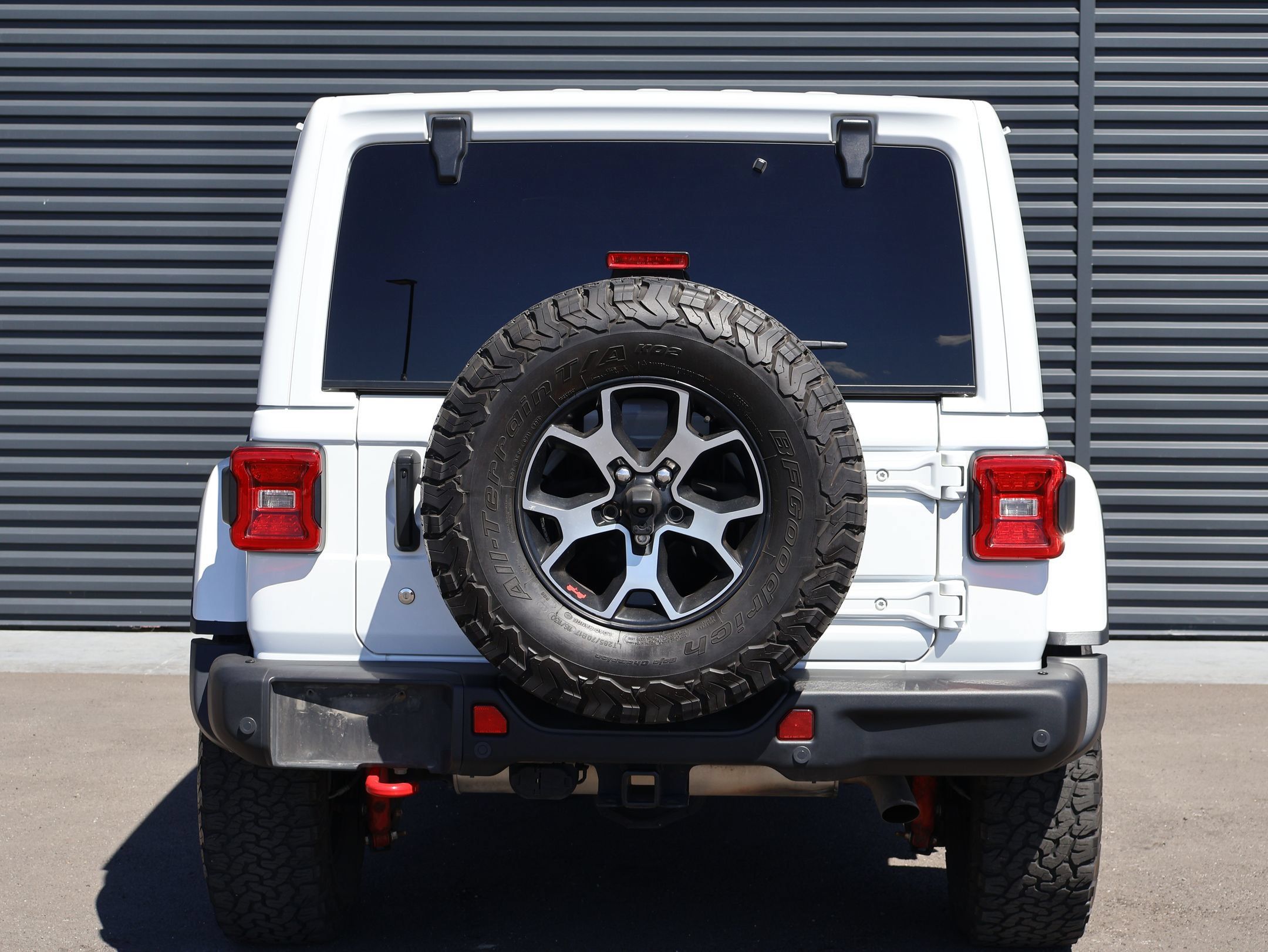 Used 2018 Jeep Wrangler Unlimited Rubicon AWD/4WD image 8