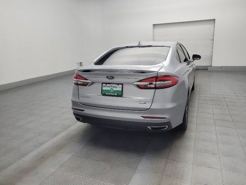 Used 2020 Ford Fusion Titanium image 9