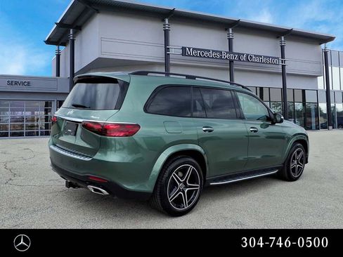 New 2026 Mercedes-Benz GLS 450 4MATIC image 3