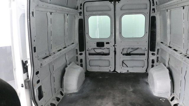 Used 2023 RAM ProMaster 2500 FWD image 14